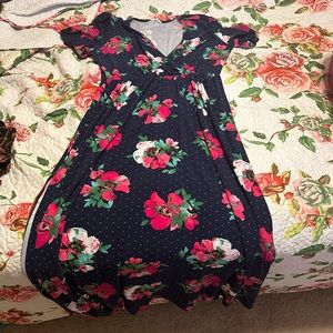 Floral maxi dress with side split 3x